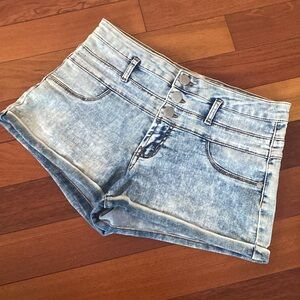 Denim shorts size 9 super stretchy curvy shorts jean shorts